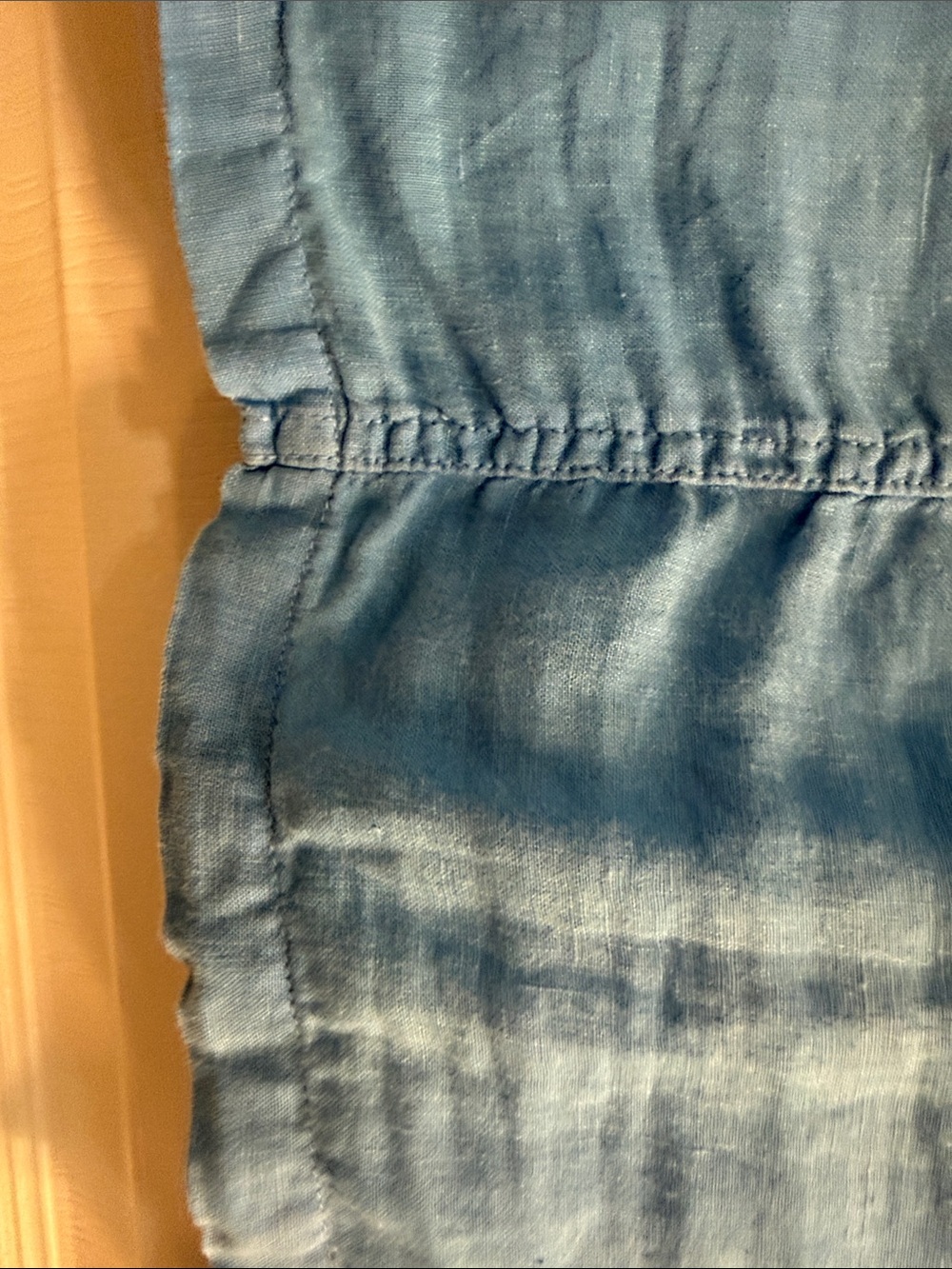 C&C California Sky Blue Linen Short Sleeve with Back Button Detail - Picture 6 of 10